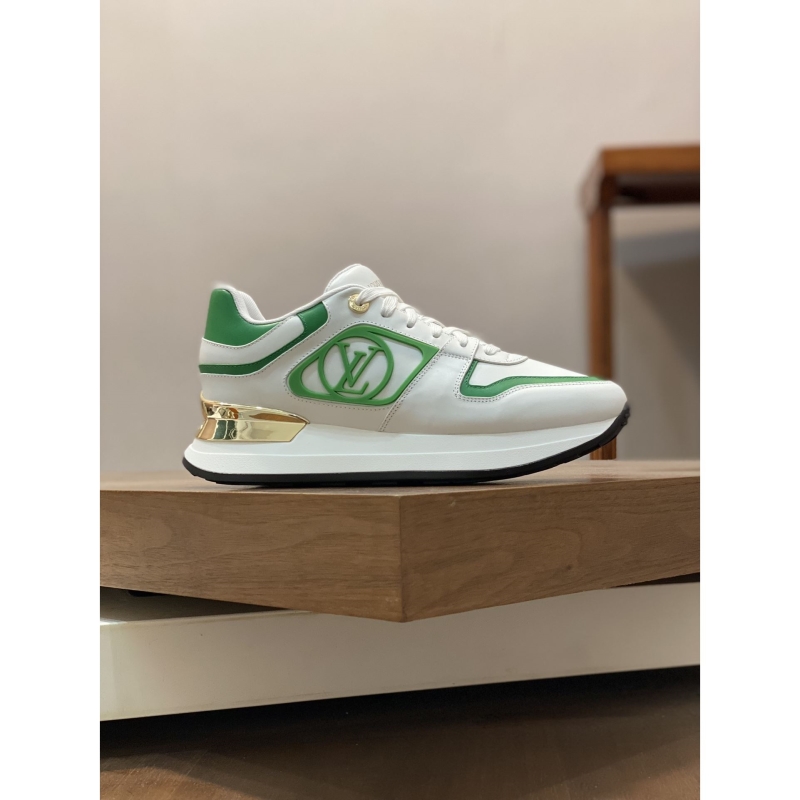 l**is V*t*n sneakers